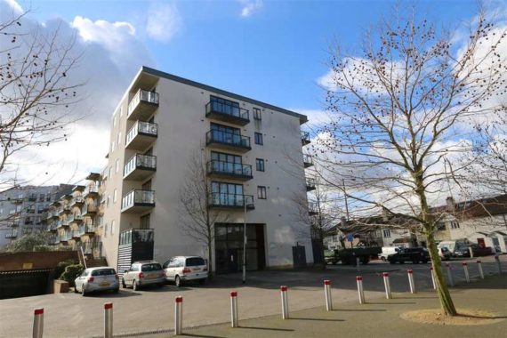 2 Bedroom Apartment